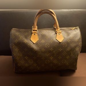 Louis Vuitton Speedy 30